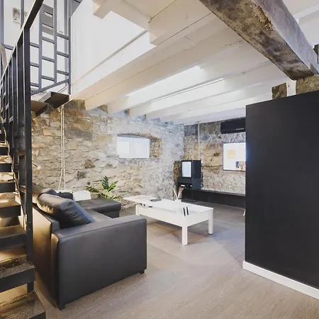 Apartment Duplex Con Diseno Perfecto Teletrabajar Y Cerca Del Metro